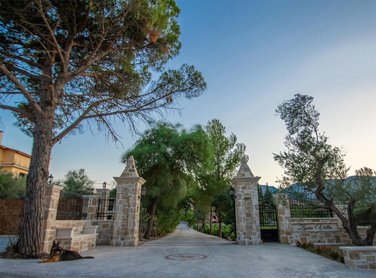 Zissis Villa & Pool 5Min Drive To Beach Kato Yerakarion Exterior photo